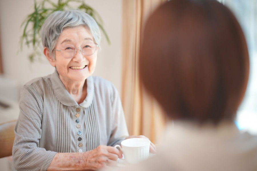 高齢女性の会話
